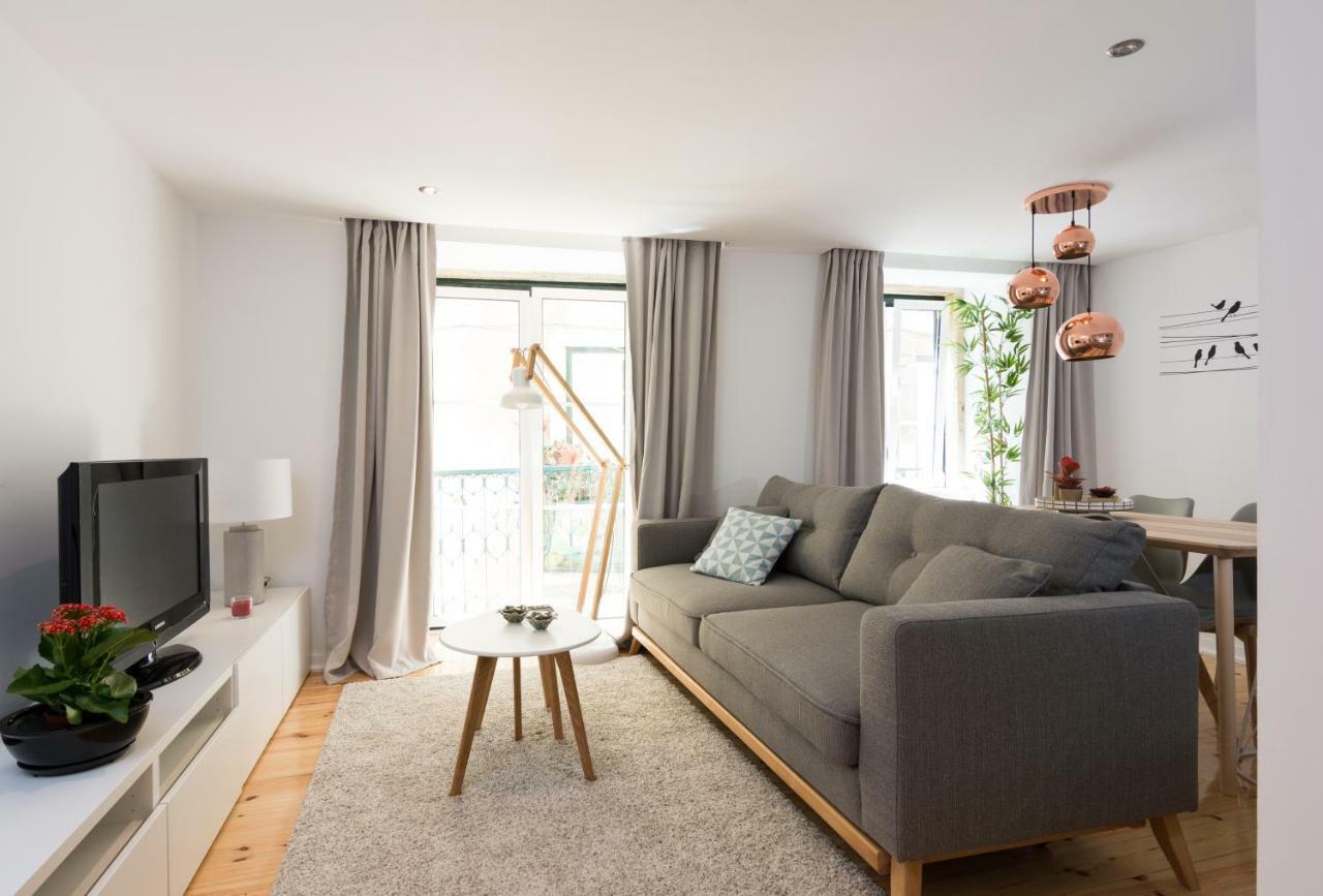 Casa Do Castelo 2- Work Or Relax In The Historic Heart Of Lisbon! Apartment Екстериор снимка